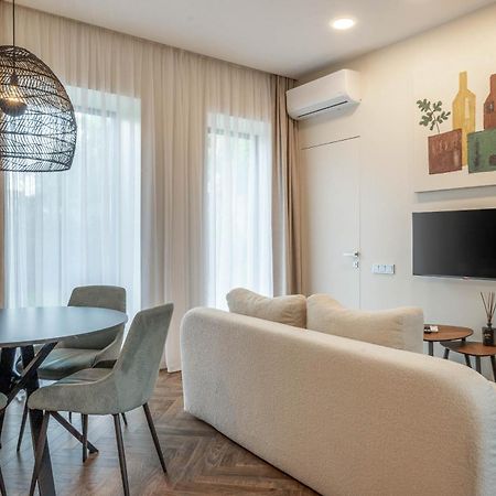 Green House Downtown Apartments With Private Free Parking And Bike Storage Klaipėda Exterior foto